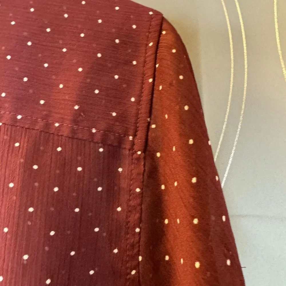 Eddie Bauer L Burgundy Long Sleeve Semi‎ Sheer Blouse Button Up Polka Dots - Picture 12 of 16